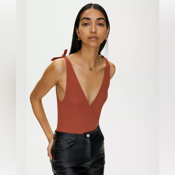 Aritzia Neva Bodysuit - Rusty Brown, XS - Picture 1 of 8